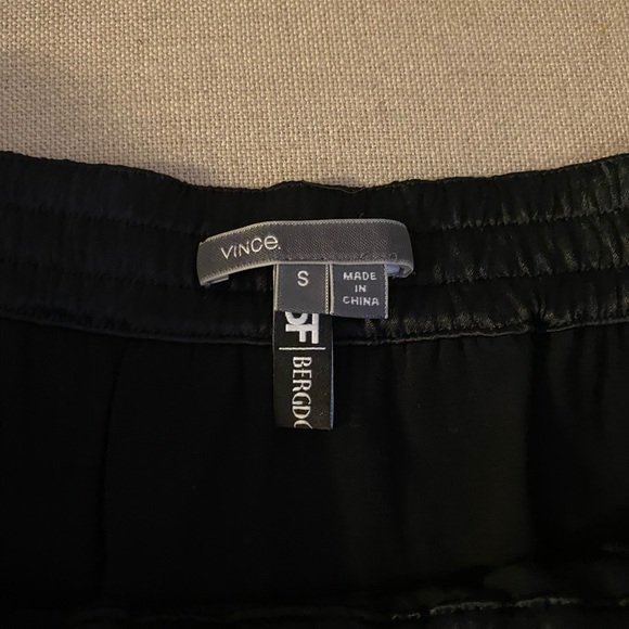 Vince Women’s Black Drop-yoke Boxer Shorts in Size Small - Picture 4 of 6